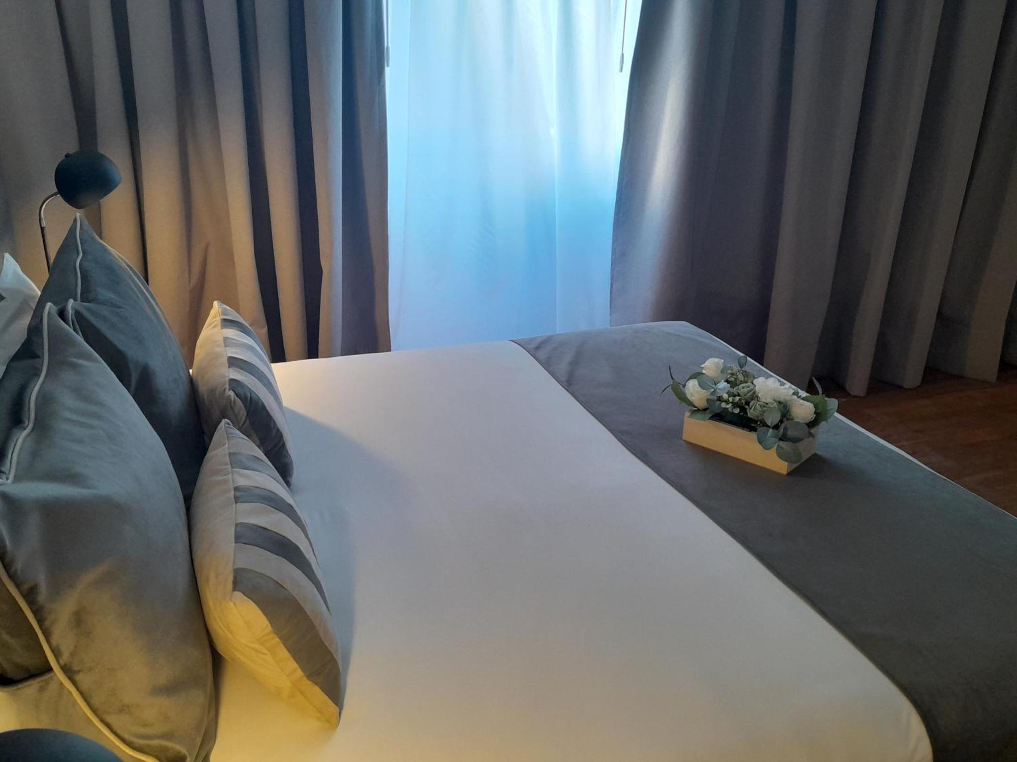 Hotel Waldorf Буенос Айрес Екстериор снимка