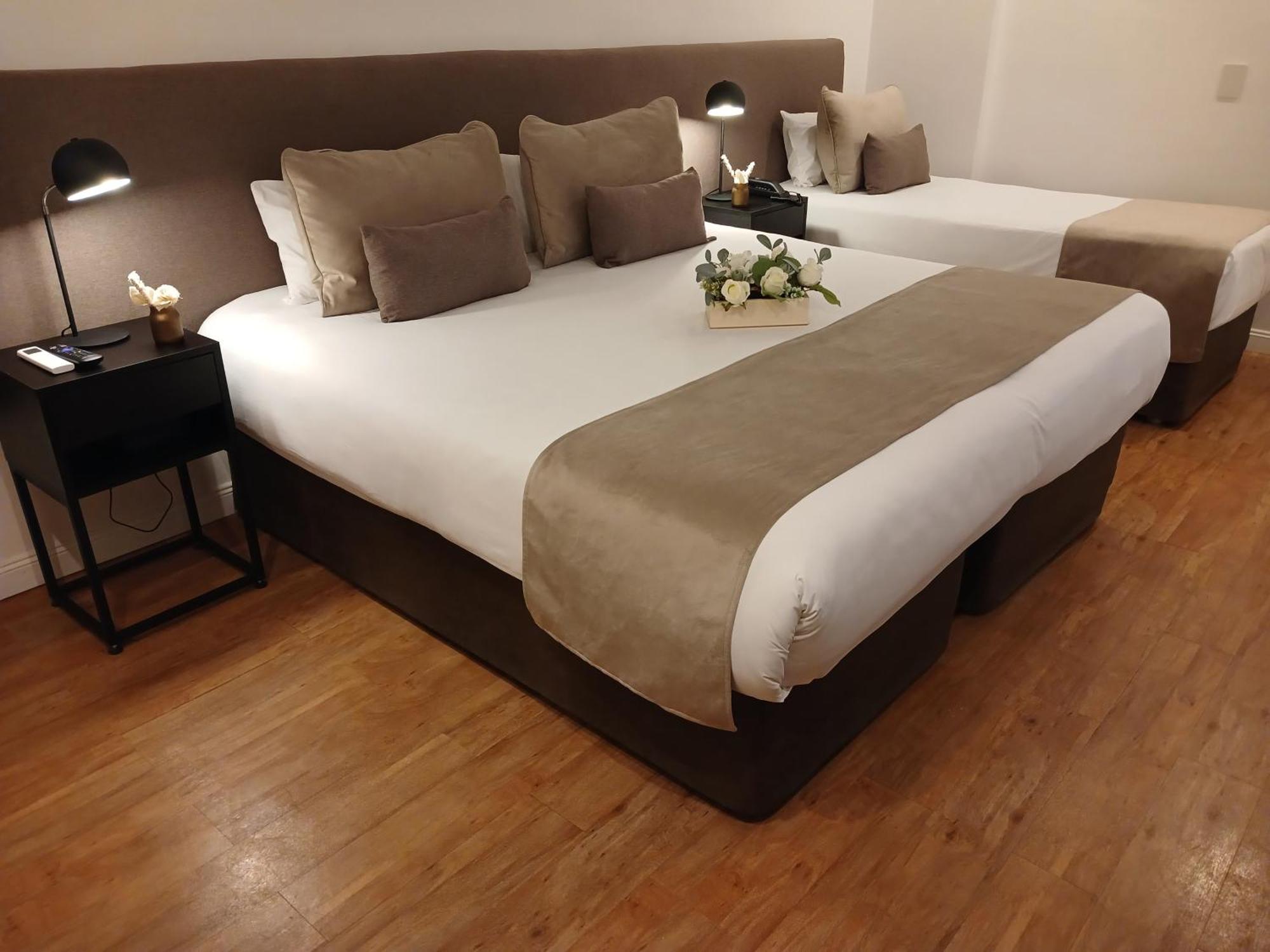 Hotel Waldorf Буенос Айрес Екстериор снимка